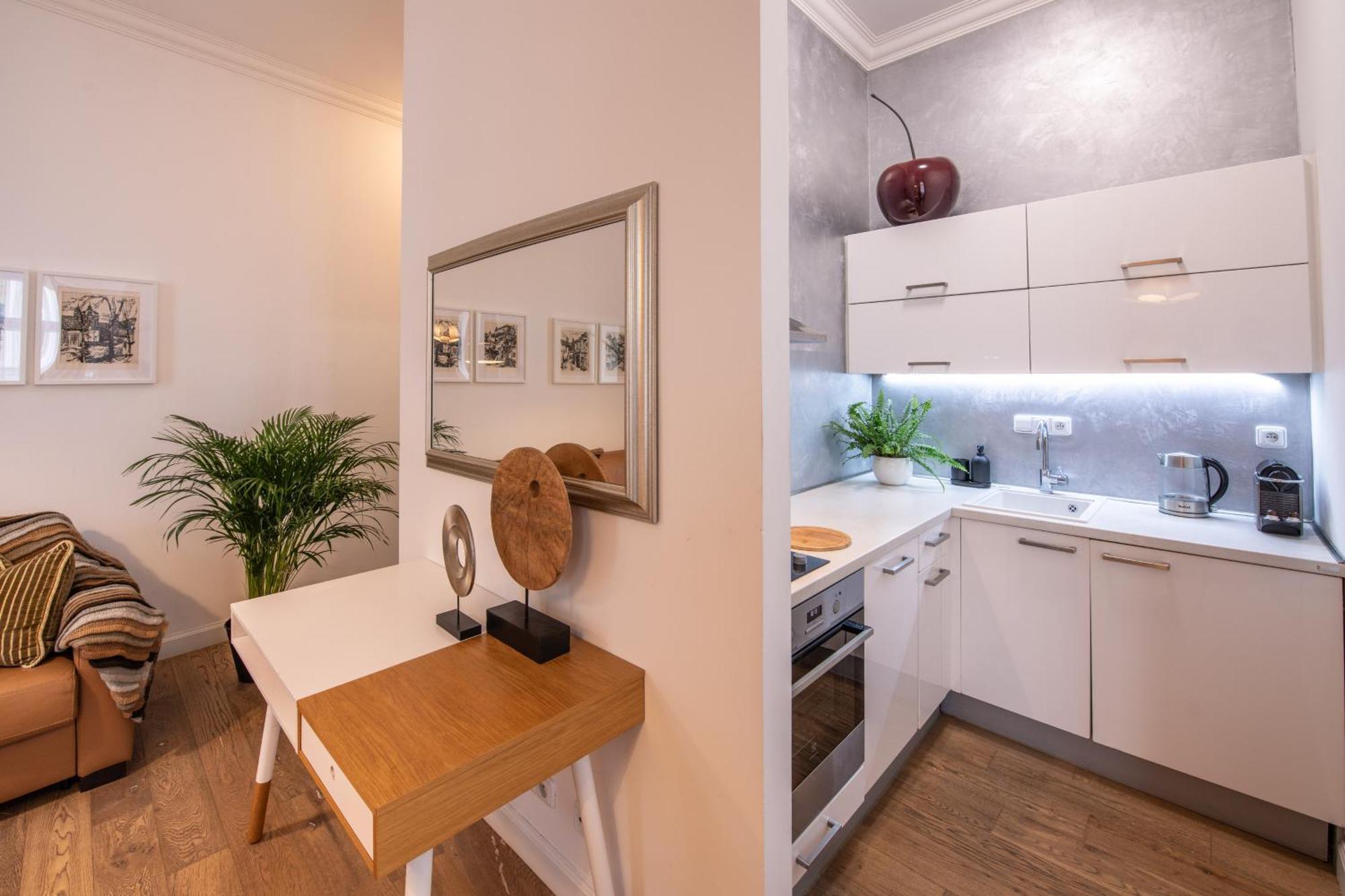 Modern Downtown Apt - Renovated, On Ideal Location Praga Exterior foto